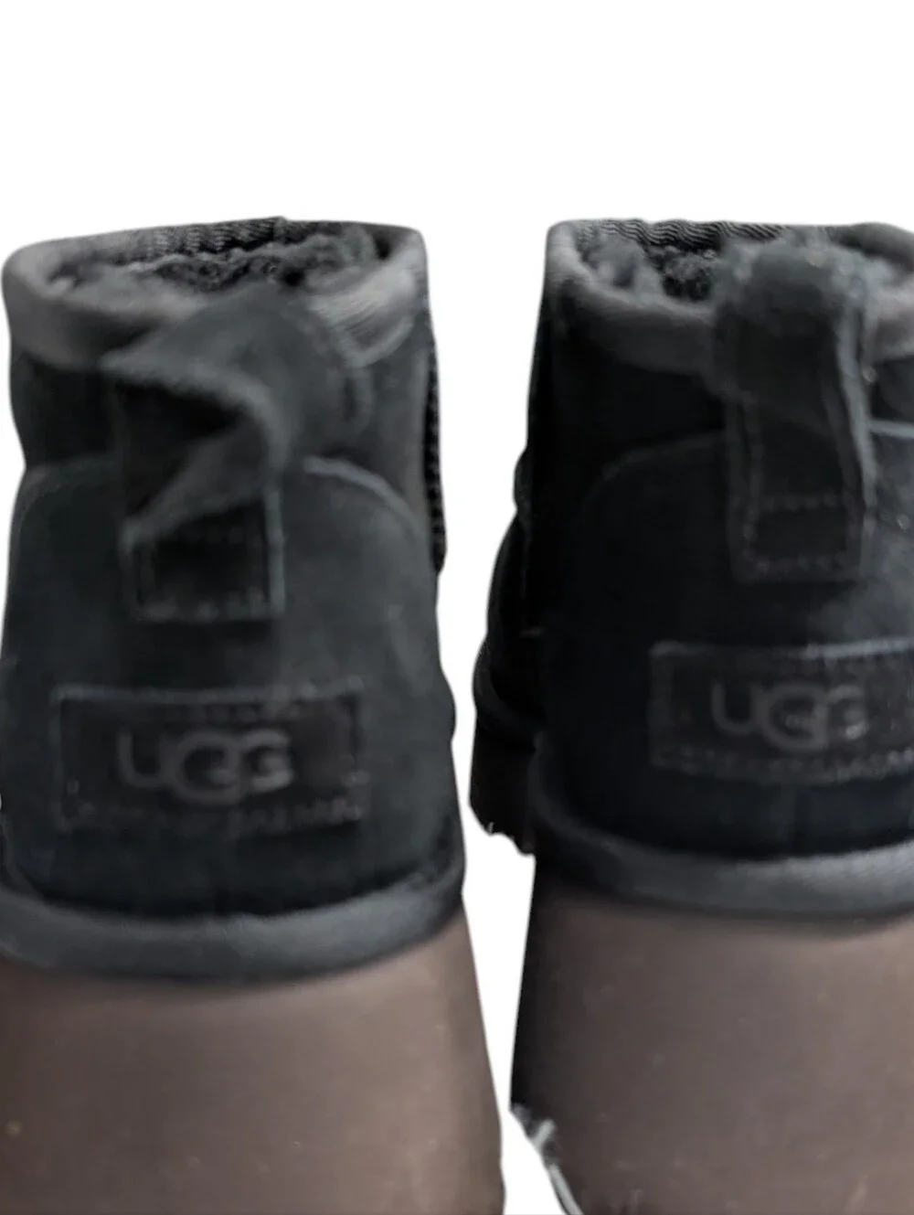 UGG Classic Ultra Mini New Heights Black Boots .. Size 10